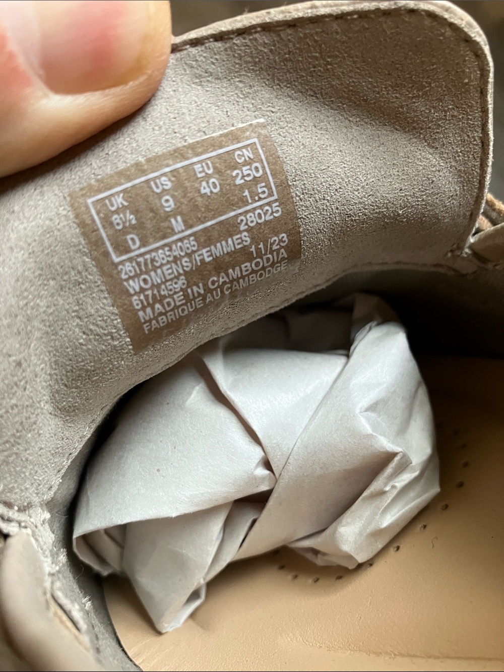 Clarks Women's Sarafyna Iris Loafers - Picture 15 of 17